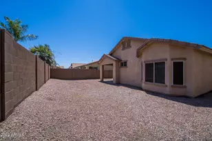 3649 S Loback Ln, Gilbert, AZ 85297 - Photo 40
