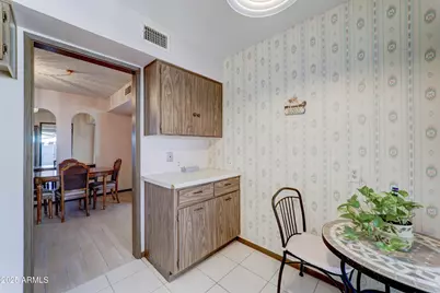 17651 N 99th Drive, Sun City, AZ 85373 - Photo 10