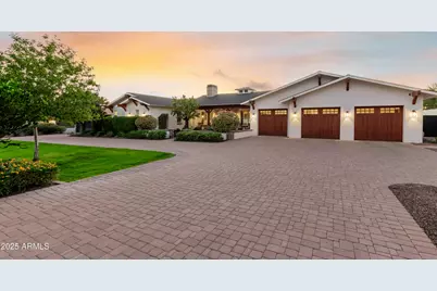 4442 N 59th Place, Phoenix, AZ 85018 - Photo 2