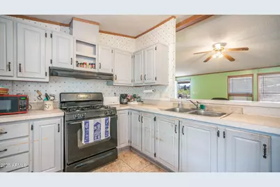 2533 E Superstition Boulevard, Apache Junction, AZ 85119 - Photo 12