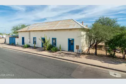 321 N Bailey Street, Florence, AZ 85132 - Photo 2