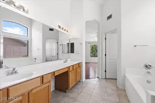 1563 E Robinson Way, Chandler, AZ 85225 - Photo 12