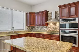 2515 W Minton St, Phoenix, AZ 85041 - Photo 10