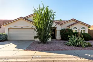 11802 S 46th St., Phoenix, AZ 85044 - Photo 1