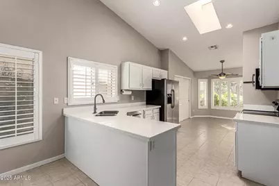 11802 S 46th Street, Phoenix, AZ 85044 - Photo 14