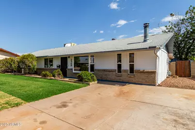 3349 W Surrey Avenue, Phoenix, AZ 85029 - Photo 2