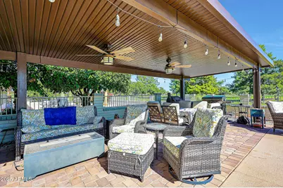 17427 N Lindgren Avenue, Sun City, AZ 85373 - Photo 54