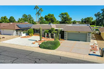 17427 N Lindgren Avenue, Sun City, AZ 85373 - Photo 54