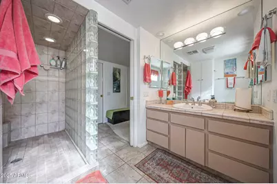 17427 N Lindgren Avenue, Sun City, AZ 85373 - Photo 22