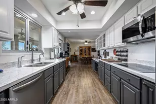 17427 N Lindgren Ave, Sun City, AZ 85373 - Photo 40