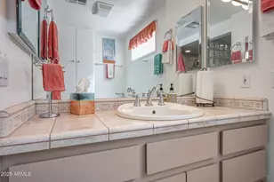 17427 N Lindgren Ave, Sun City, AZ 85373 - Photo 24