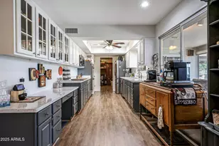 17427 N Lindgren Ave, Sun City, AZ 85373 - Photo 36