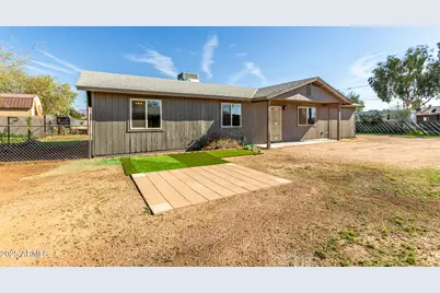 301 S Elmont Drive, Apache Junction, AZ 85120 - Photo 2