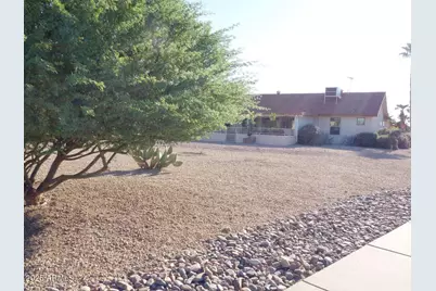 18802 N Suncrest Court, Sun City West, AZ 85375 - Photo 8