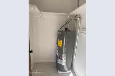 18201 N 22nd Avenue, Phoenix, AZ 85023 - Photo 14