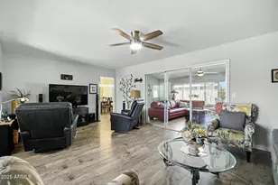 10002 W Deanne Dr, Sun City, AZ 85351 - Photo 6