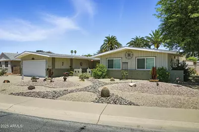 10002 W Deanne Drive, Sun City, AZ 85351 - Photo 4