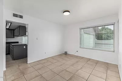 16216 N 33rd Drive, Phoenix, AZ 85053 - Photo 8