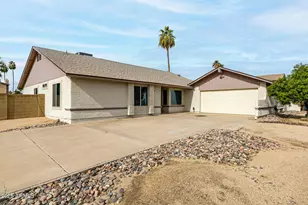 16216 N 33rd Dr, Phoenix, AZ 85053 - Photo 1