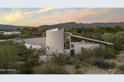 7915 E Primrose Path, Carefree, AZ 85377 - Photo 40