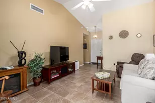 1792 E Palm Beach Dr, Chandler, AZ 85249 - Photo 4