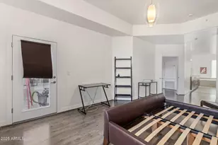 945 E Playa Del Norte Dr, Tempe, AZ 85288 - Photo 14