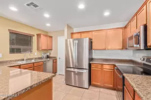 37673 N Dena Dr, San Tan Valley, AZ 85140 - Photo 4