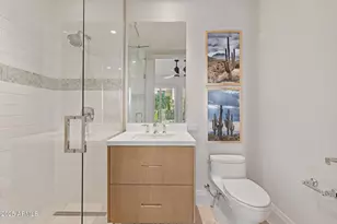 5577 E Stella Ln, Paradise Valley, AZ 85253 - Photo 30