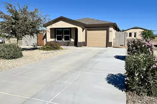 502 Brandeis Dr, Morristown, AZ 85342 - Photo 2