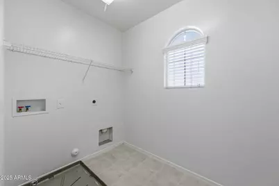 2524 S 89th Lane, Tolleson, AZ 85353 - Photo 18