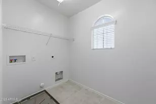 2524 S 89th Ln, Tolleson, AZ 85353 - Photo 18