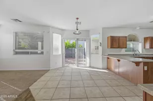 2524 S 89th Ln, Tolleson, AZ 85353 - Photo 10