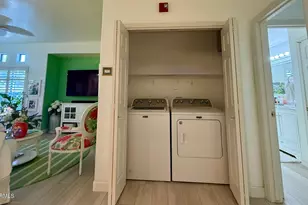 1351 N Pleasant Dr, Chandler, AZ 85225 - Photo 20