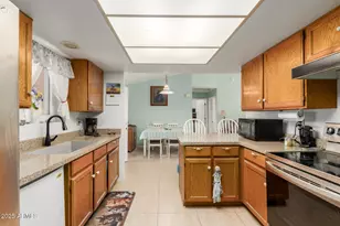 19302 W Sells Dr, Litchfield Park, AZ 85340 - Photo 10