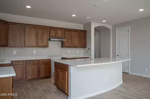 15771 W Soft Wind Dr, Surprise, AZ 85387 - Photo 2