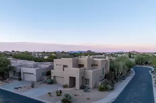 10894 E Hedgehog Pl, Scottsdale, AZ 85262 - Photo 2