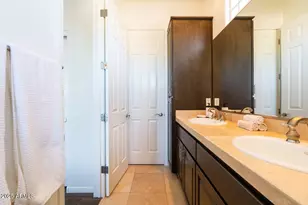 10894 E Hedgehog Pl, Scottsdale, AZ 85262 - Photo 34