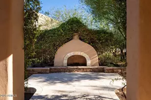 10894 E Hedgehog Pl, Scottsdale, AZ 85262 - Photo 2