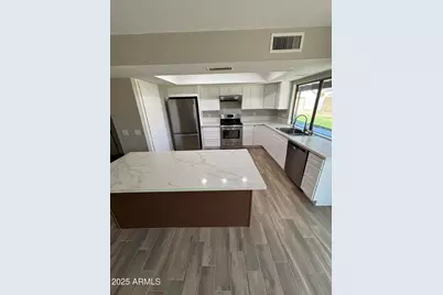 14815 N 24th Drive, Phoenix, AZ 85023 - Photo 8