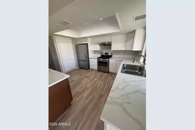 14815 N 24th Drive, Phoenix, AZ 85023 - Photo 6