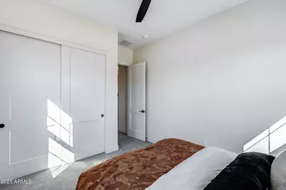 7394 W Lisbon Lane, Peoria, AZ 85381 - Photo 12