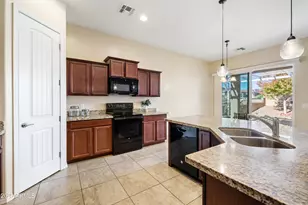 789 N Soto St, Dewey, AZ 86327 - Photo 2