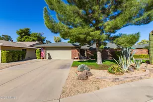 18850 N 130th Ave, Sun City West, AZ 85375 - Photo 2