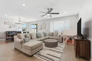 3351 W Dunbar Dr, Phoenix, AZ 85041 - Photo 12