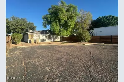 2025 W Behavioral Health Portfolio Avenue, Phoenix, AZ 85034 - Photo 20