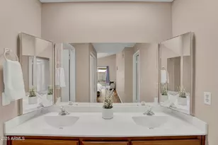 10405 N 65th Dr, Glendale, AZ 85302 - Photo 16