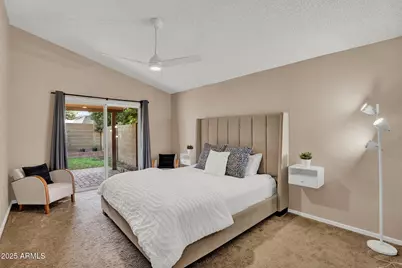 10405 N 65th Drive, Glendale, AZ 85302 - Photo 4