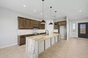 15728 W Montgomery Rd, Peoria, AZ 85383 - Photo 10