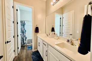 13724 W Harvest Ave, Litchfield Park, AZ 85340 - Photo 14