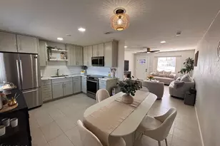 402 W Darrow St, Phoenix, AZ 85041 - Photo 6